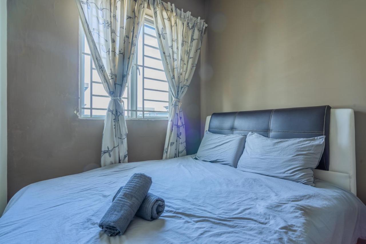 Cozy 2-Bedroom For 4 Pax With Pool - Subang Jaya Bagian luar foto